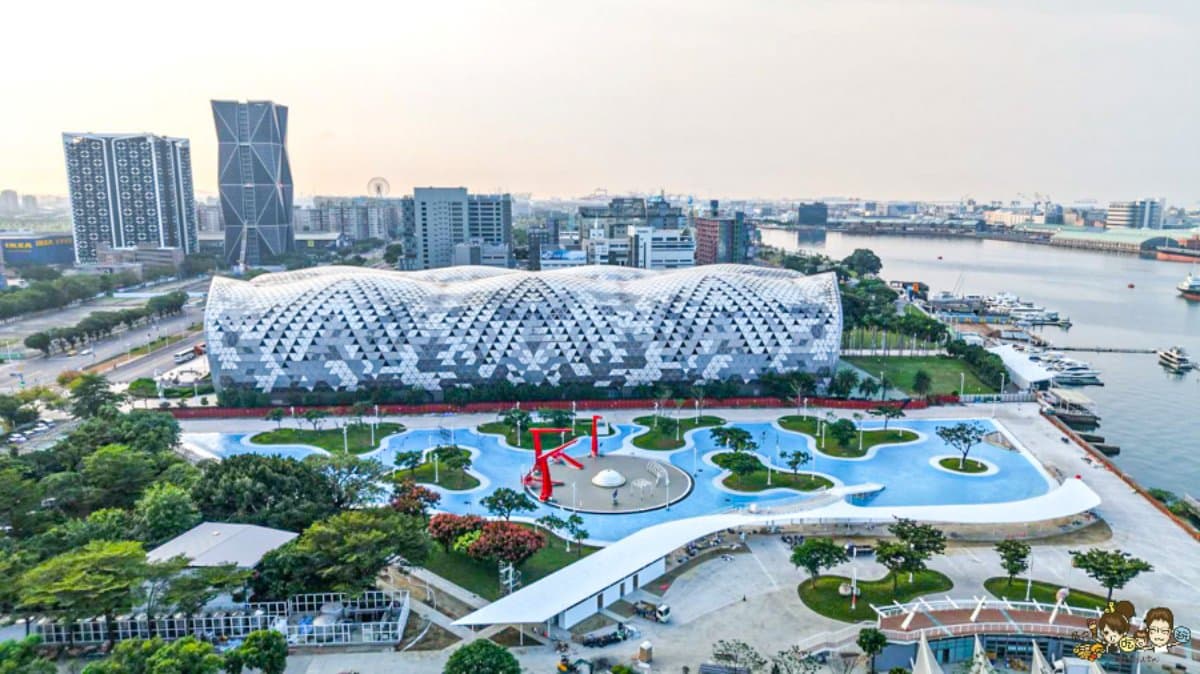 高雄玩水這10個地方超涼快!免費踩水公園、無邊際海景、滑水道五星飯店 高雄玩水這10個地方超涼快!免費踩水公園、無邊際海景、滑水道五星飯店