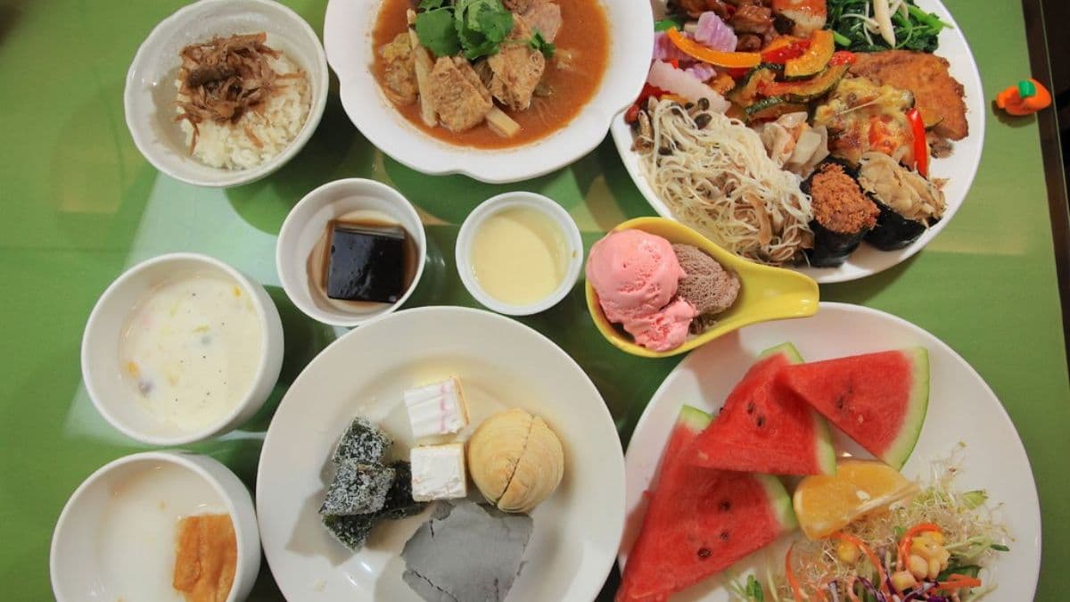 2026嘉義吃到飽9間推薦!飯店Buffet、200元現烤鮮蚵、A5和牛鍋物放題 2026嘉義吃到飽9間推薦!飯店Buffet、200元現烤鮮蚵、A5和牛鍋物放題