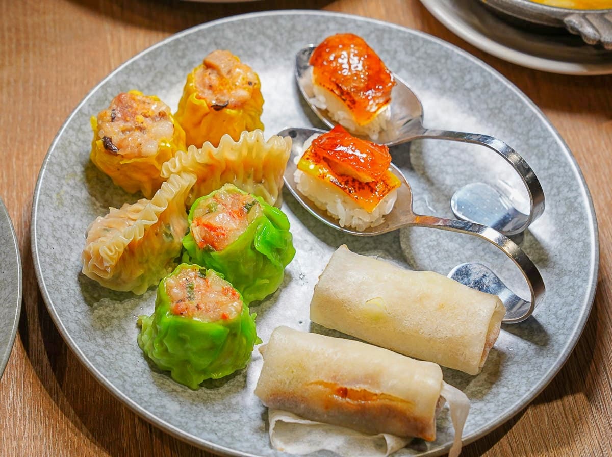 2026高雄吃到飽推薦!11間Buffet價格、菜色一次看:最難訂是這家、素食天堂 2026高雄吃到飽推薦!11間Buffet價格、菜色一次看:最難訂是這家、素食天堂
