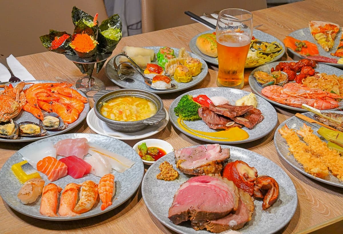 2026高雄吃到飽推薦!11間Buffet價格、菜色一次看:最難訂是這家、素食天堂 2026高雄吃到飽推薦!11間Buffet價格、菜色一次看:最難訂是這家、素食天堂