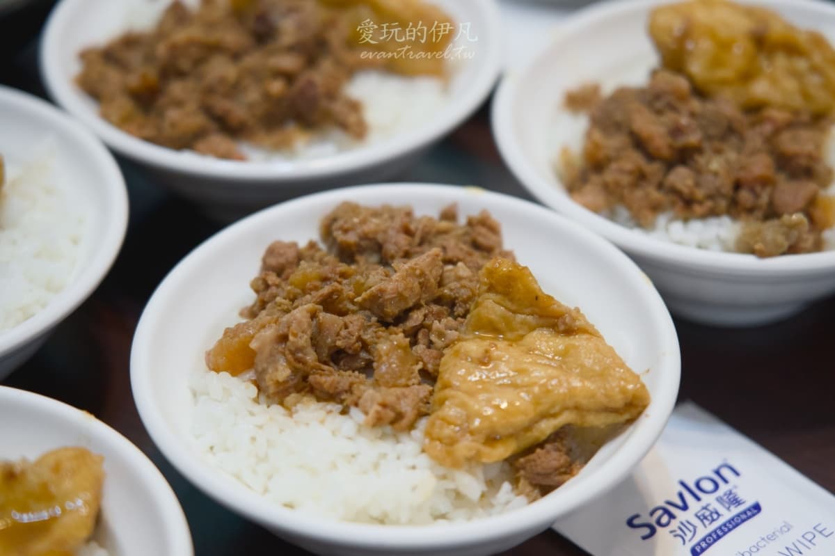 黃仁勳美食地圖插旗台南!網友讚爆「溫體牛火鍋」是這家,必點菜色看這篇 黃仁勳美食地圖插旗台南!網友讚爆「溫體牛火鍋」是這家,必點菜色看這篇