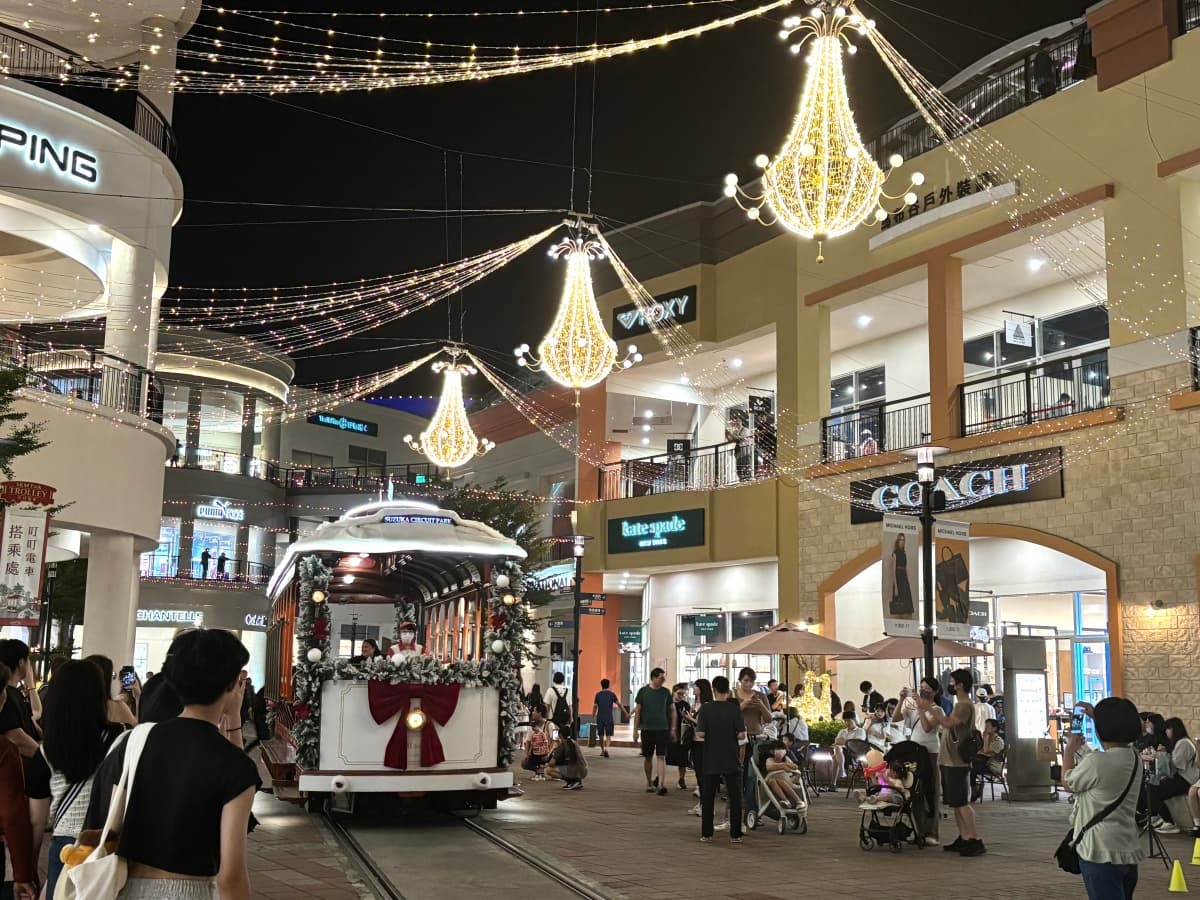 南台灣最夢幻聖誕地標!打卡歐風「雪境童話村」,北極村、夢幻列車6亮點 南台灣最夢幻聖誕地標!打卡歐風「雪境童話村」,北極村、夢幻列車6亮點