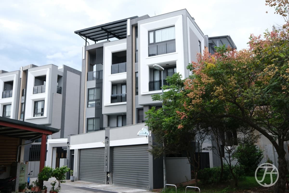 入住全台最夢幻玻璃屋!南投森林系住宿11選,秋冬泡湯、賞落羽松一次滿足 入住全台最夢幻玻璃屋!南投森林系住宿11選,秋冬泡湯、賞落羽松一次滿足