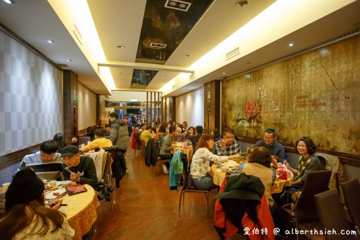 超狂海鮮自助任你拿!桃園8家麻辣鍋推薦:花蟹吃到飽、鹹蛋麻奶湯、壽星送龍蝦 超狂海鮮自助任你拿!桃園8家麻辣鍋推薦:花蟹吃到飽、鹹蛋麻奶湯、壽星送龍蝦