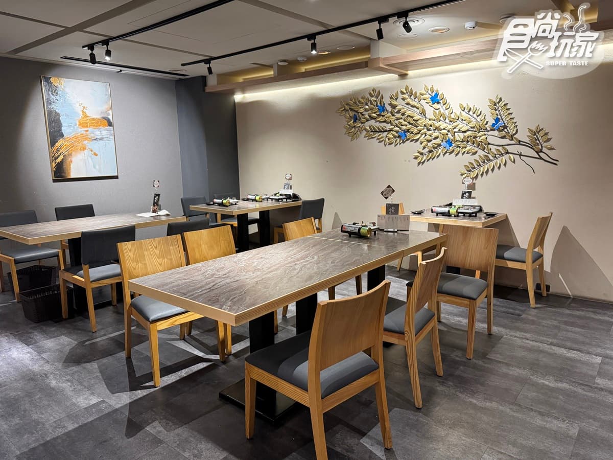 免費送金黃軟殼蟹!高CP值「日料無菜單」爽嗑火焰牛排、海陸鍋,釜飯吃到飽 免費送金黃軟殼蟹!高CP值「日料無菜單」爽嗑火焰牛排、海陸鍋,釜飯吃到飽