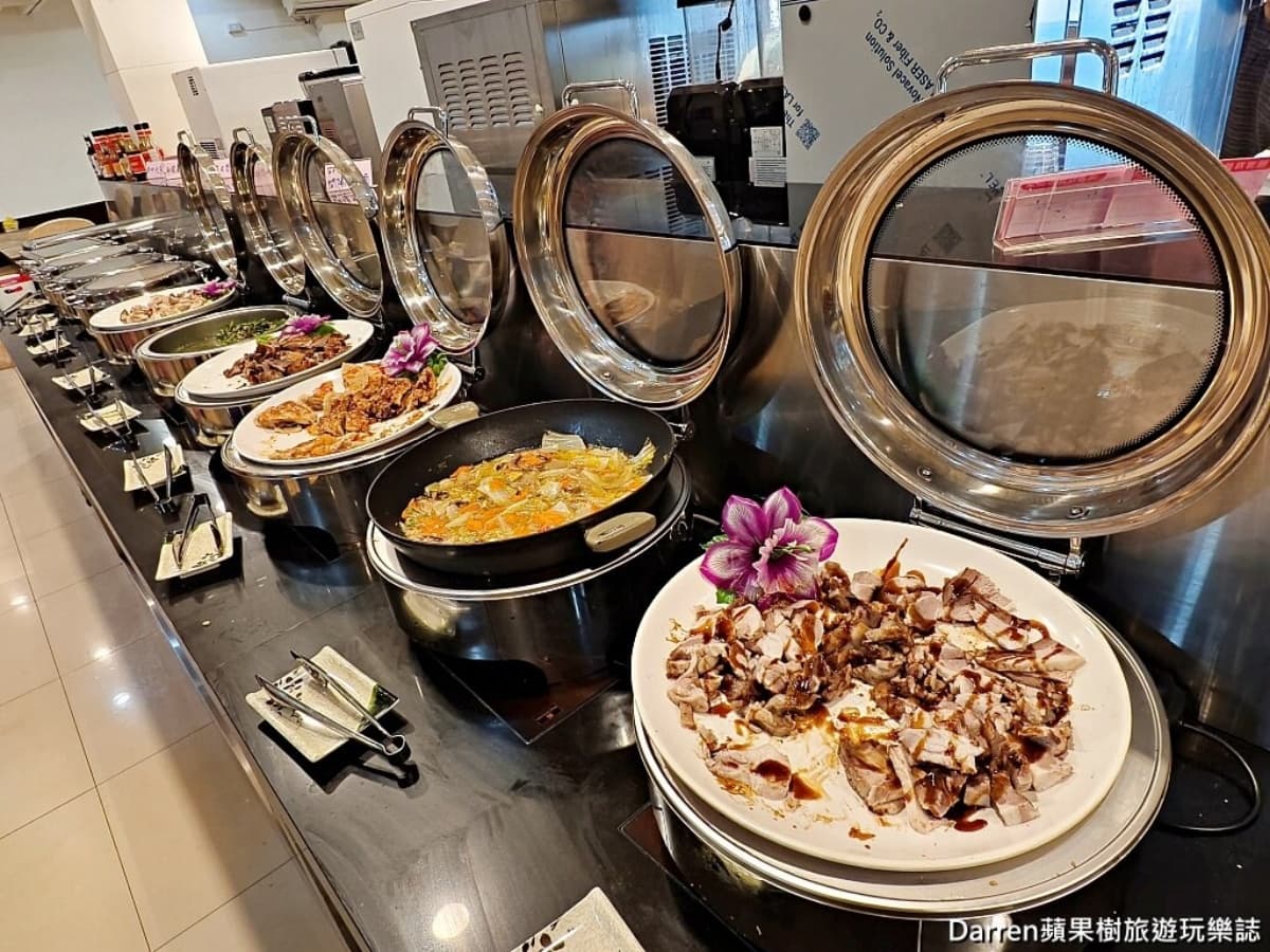 420元牛排+自助吧吃到飽!港點、熱炒、烤鴨無限夾,還能DIY魚肉湯 420元牛排+自助吧吃到飽!港點、熱炒、烤鴨無限夾,還能DIY魚肉湯