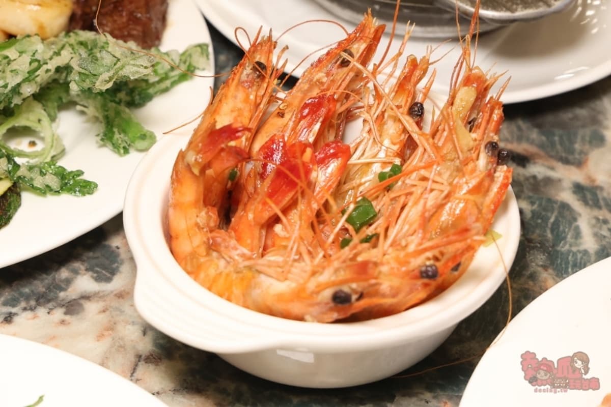 老饕激推「台南最強飯店吃到飽」!超過200道多國料理、螃蟹海鮮無限吃 老饕激推「台南最強飯店吃到飽」!超過200道多國料理、螃蟹海鮮無限吃