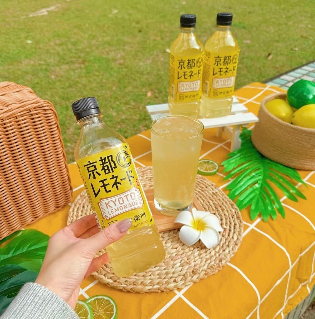 小七「24小時智能果昔機」來了!萊爾富上架日本神飲「京都檸檬水」網瘋搶 小七「24小時智能果昔機」來了!萊爾富上架日本神飲「京都檸檬水」網瘋搶