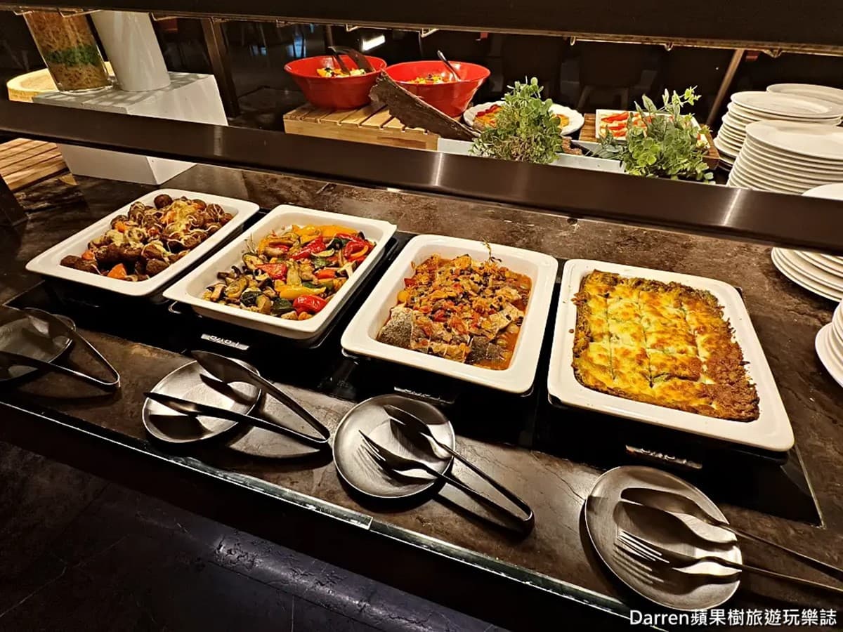 生肖屬「馬」快衝!飯店Buffet吃到飽第2人半價,名字有「馬」同音字也可以 生肖屬「馬」快衝!飯店Buffet吃到飽第2人半價,名字有「馬」同音字也可以