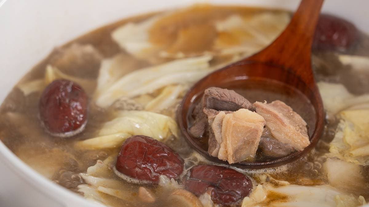 別只會吃義美、雅方!最強冷凍羊肉爐推薦Top10,這款肉多、湯頭濃郁