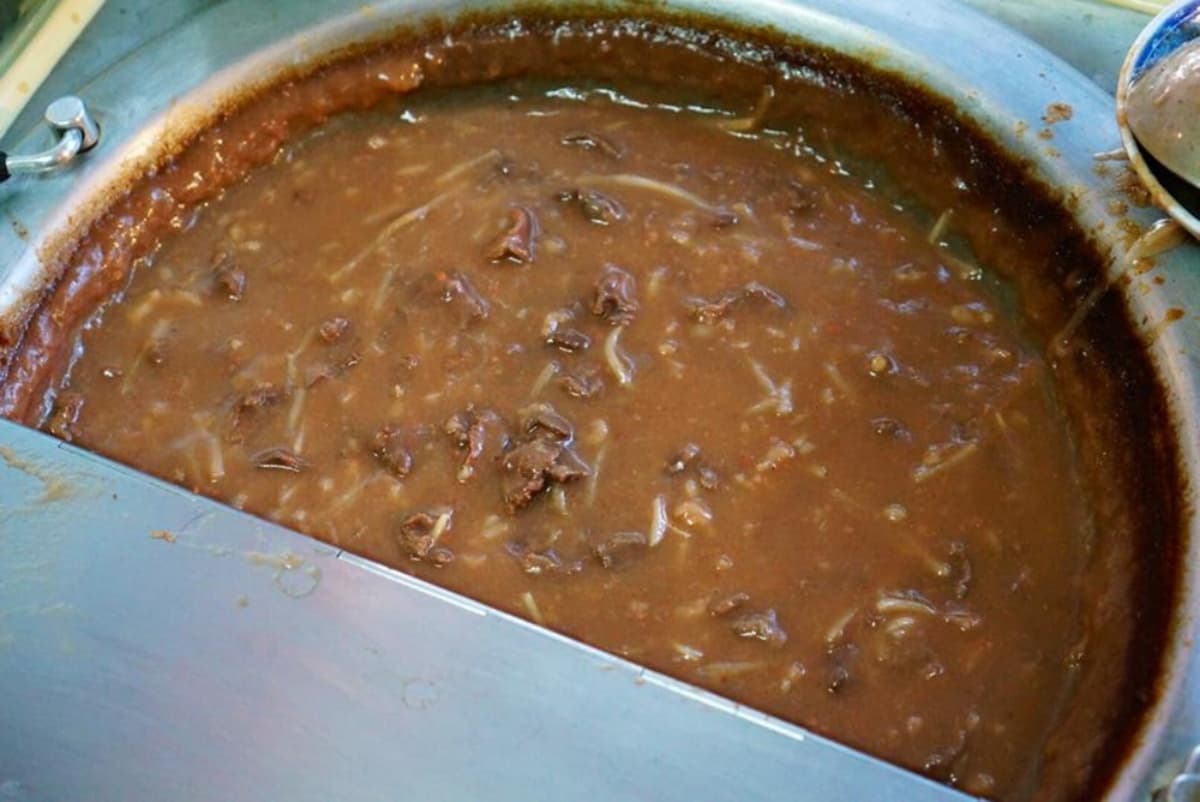 善化牛肉湯霸主是誰?5間現切溫體牛PK,加碼鑊氣炒飯、在地銅板美食 善化牛肉湯霸主是誰?5間現切溫體牛PK,加碼鑊氣炒飯、在地銅板美食