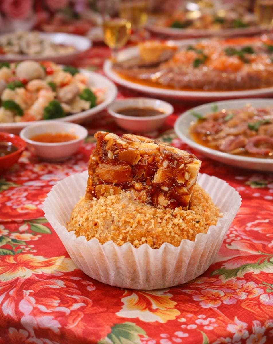 YouTuber痛風老饕聯名! 台北最強「辦桌市集」快閃2天,超過40家美食集合 YouTuber痛風老饕聯名! 台北最強「辦桌市集」快閃2天,超過40家美食集合