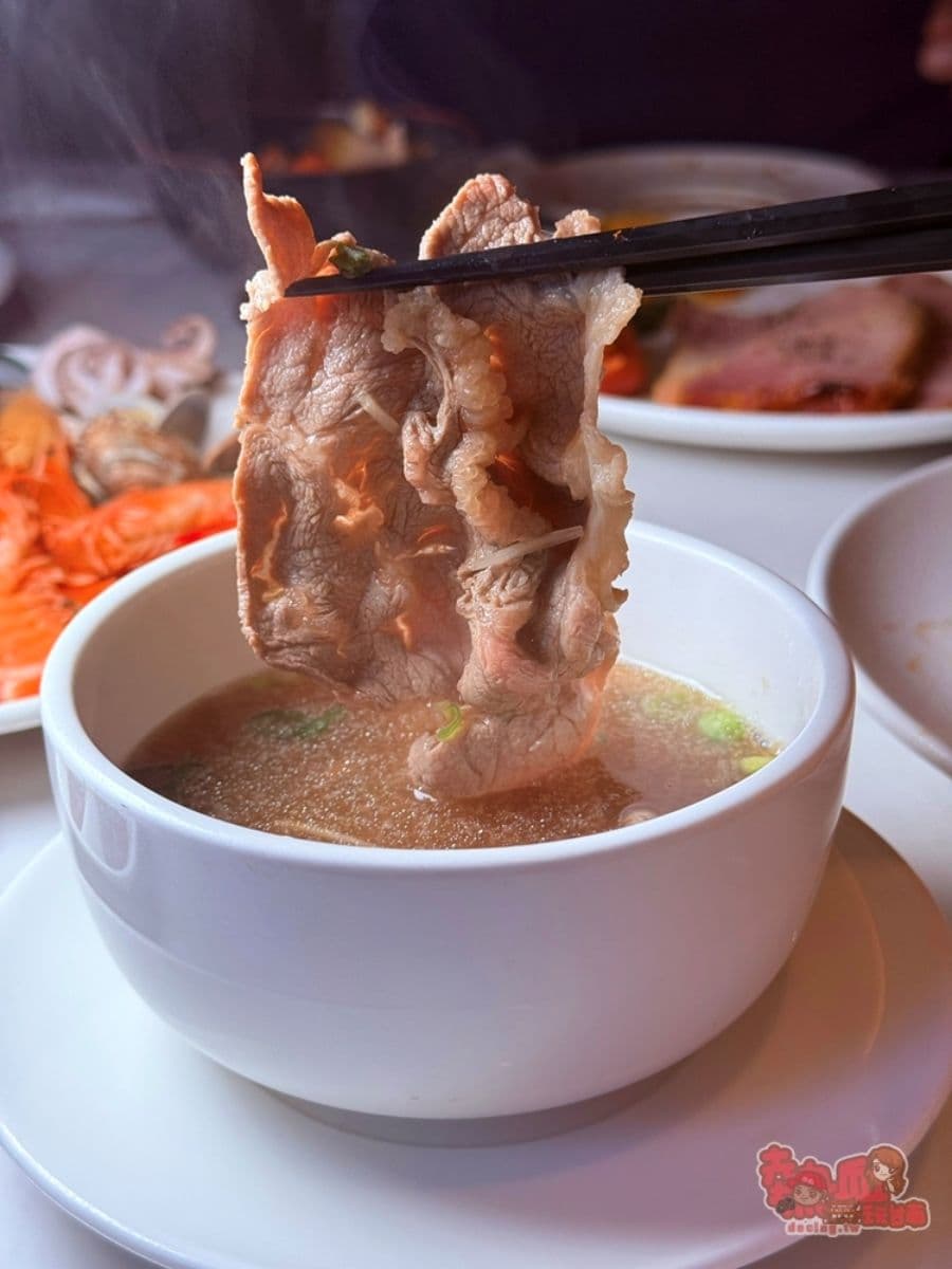 台南CP值最高「五星飯店吃到飽」!平日最低730元起,爽嗑烤鰻魚、焗烤生蠔 台南CP值最高「五星飯店吃到飽」!平日最低730元起,爽嗑烤鰻魚、焗烤生蠔