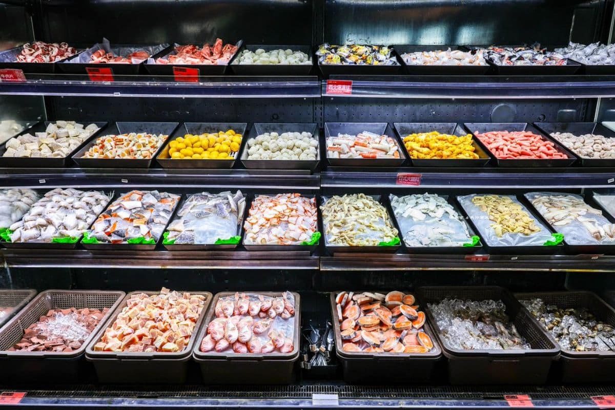 開鍋送3份櫻桃鴨!新北、台中火鍋名店599元起吃到飽,還有超澎派自助吧 【賞燈美食祭】4人同行2人半價!新北「旗艦版吃到飽」599起,10多款湯頭任選