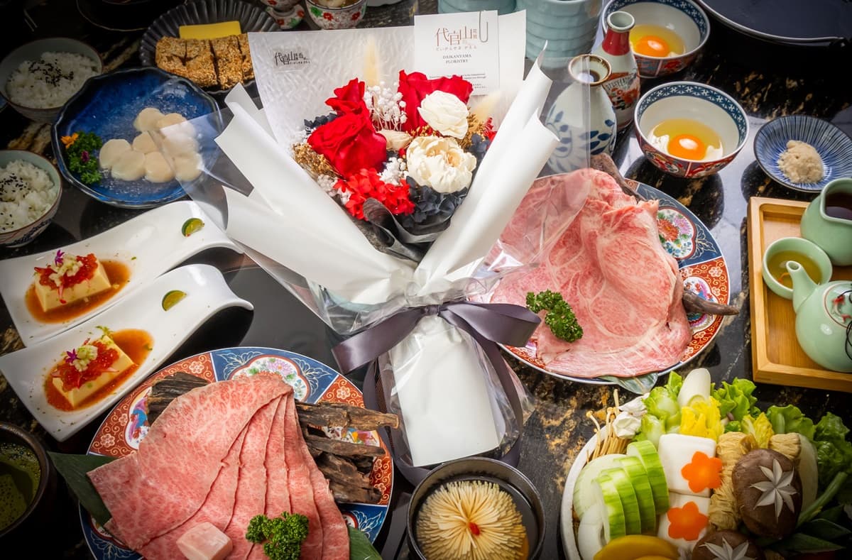 必勝客「花好月圓愛心披薩」回歸!紅白湯圓+花生粉太狂,加碼搶1元披薩 必勝客「花好月圓愛心披薩」回歸!紅白湯圓+花生粉太狂,加碼搶1元披薩