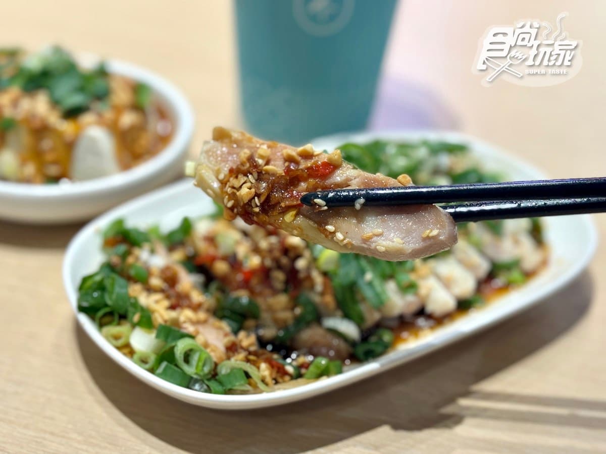 80元起吃爆!4.9星「平價銷魂燃麵」爽嗑巨無霸蟹黃麵,免費柚香小菜無限 80元起吃爆!4.9星「平價銷魂燃麵」爽嗑巨無霸蟹黃麵,免費柚香小菜無限