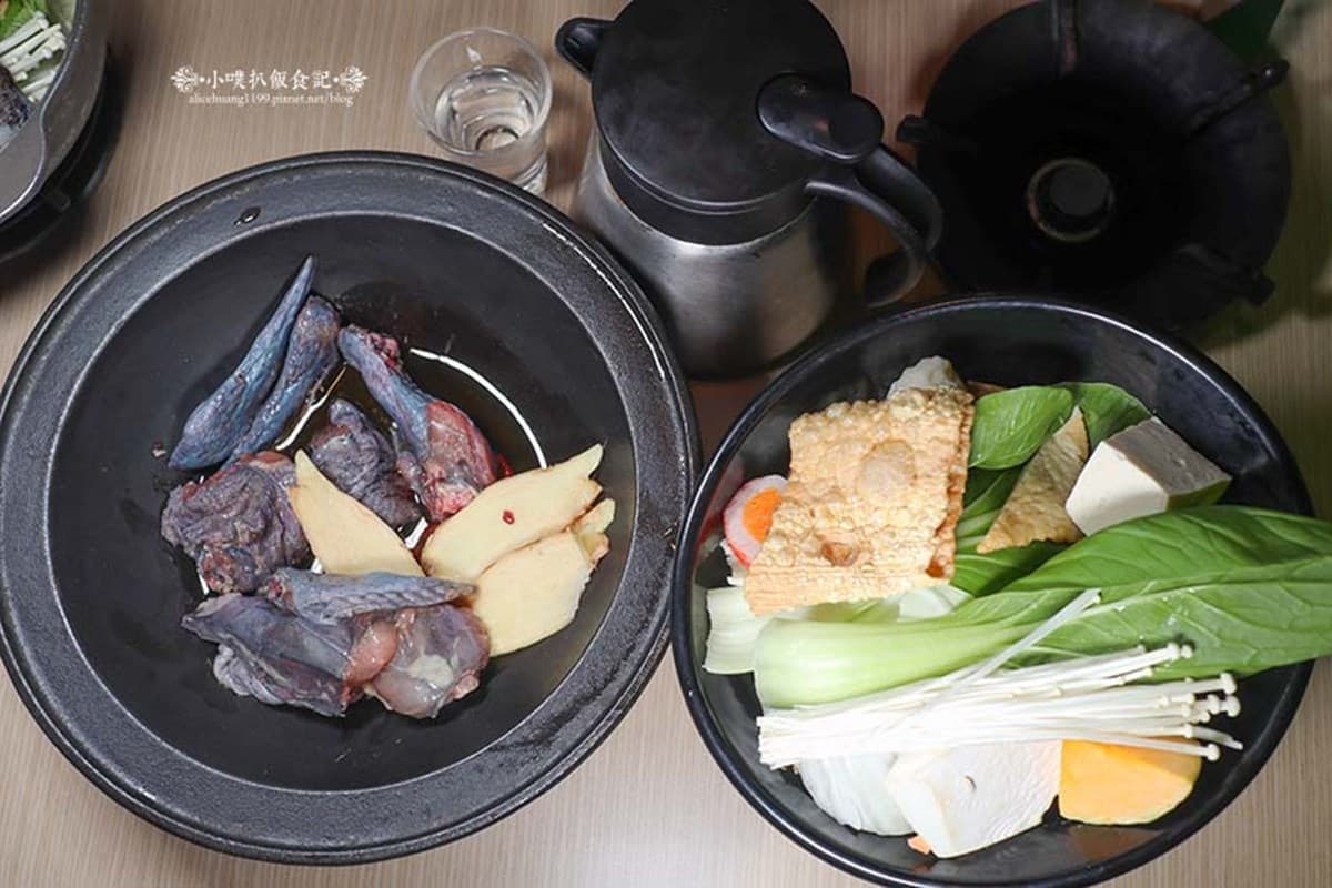 桃園最強火鍋吃到飽!180元起「火烤兩吃」CP值高,珍奶、滷肉飯、炸物無限夾 桃園最強火鍋吃到飽!180元起「火烤兩吃」CP值高,珍奶、滷肉飯、炸物無限夾