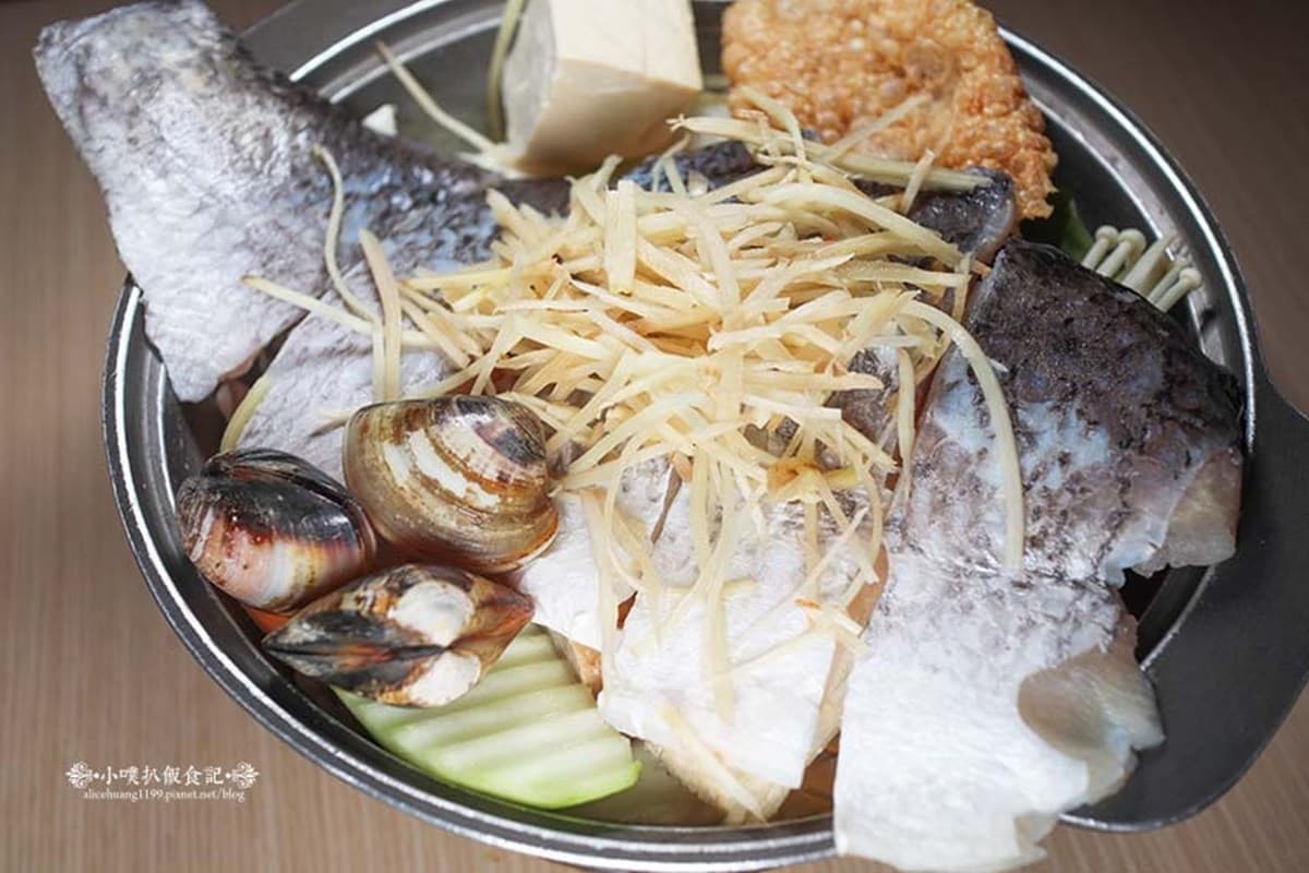 桃園最強火鍋吃到飽!180元起「火烤兩吃」CP值高,珍奶、滷肉飯、炸物無限夾 桃園最強火鍋吃到飽!180元起「火烤兩吃」CP值高,珍奶、滷肉飯、炸物無限夾