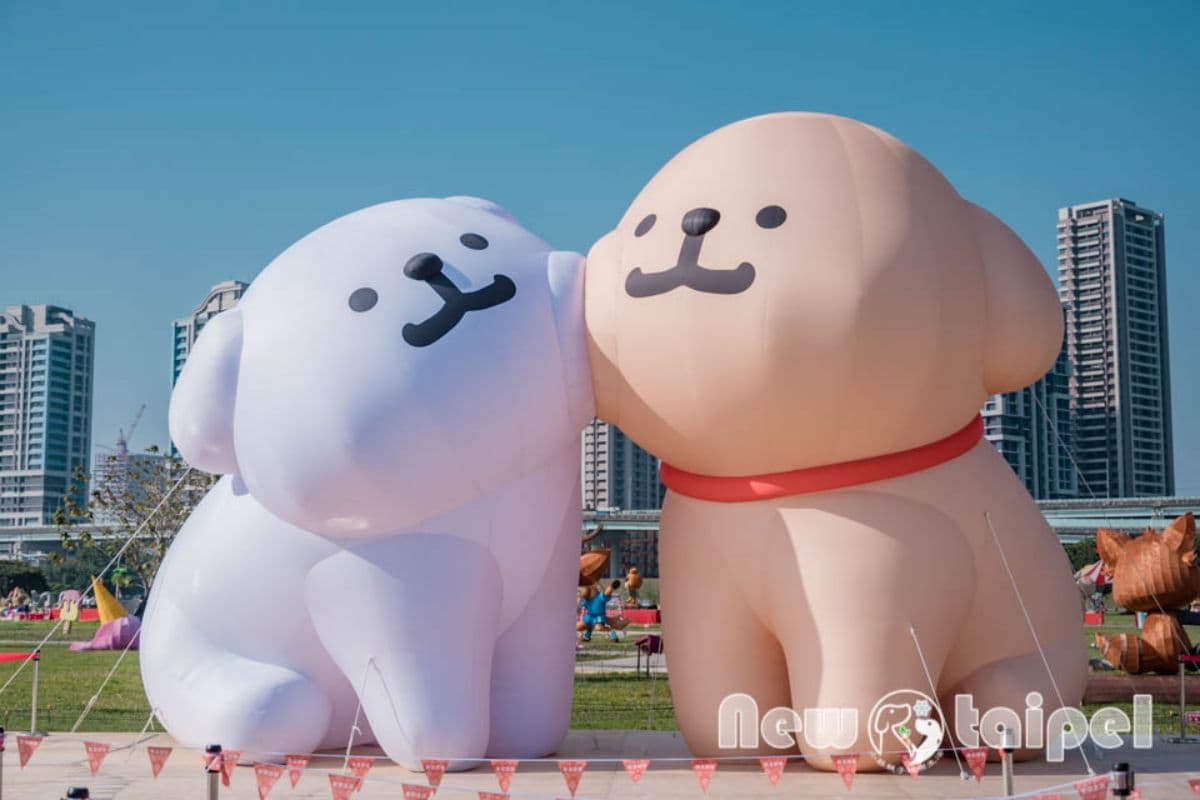 2026新北燈會攻略!必拍韓國「線條小狗」展區,免費領超萌平安符、馬年提燈 2026新北燈會攻略!必拍韓國「線條小狗」展區,免費領超萌平安符、馬年提燈
