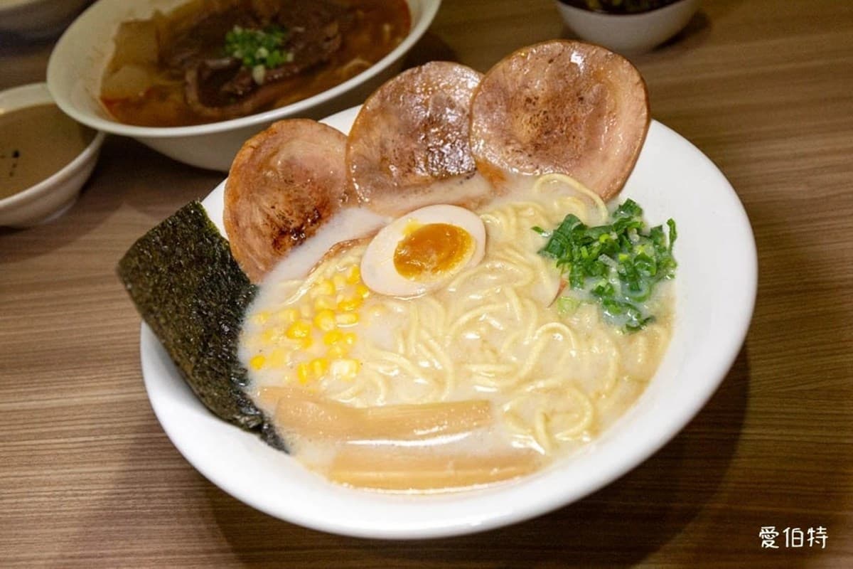 免費續湯、豆漿豆花吃到飽!高CP值「牛肉麵」120元起,必嗑紅燒牛腱心 免費續湯、豆漿豆花吃到飽!高CP值「牛肉麵」120元起,必嗑紅燒牛腱心