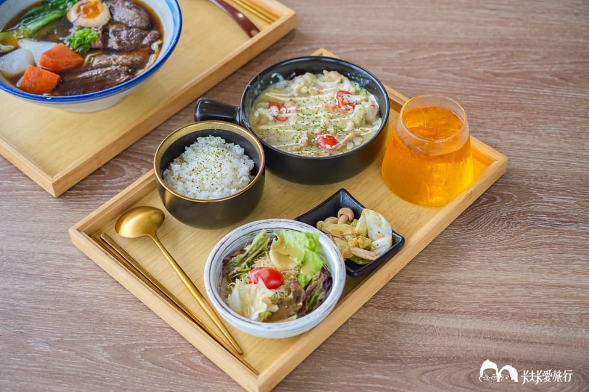 不只米其林,全台最強綠色餐廳在南投!百萬夜景牛肉麵、老宅甜點,星級名單全收錄 不只米其林,全台最強綠色餐廳在南投!百萬夜景牛肉麵、老宅甜點,星級名單全收錄