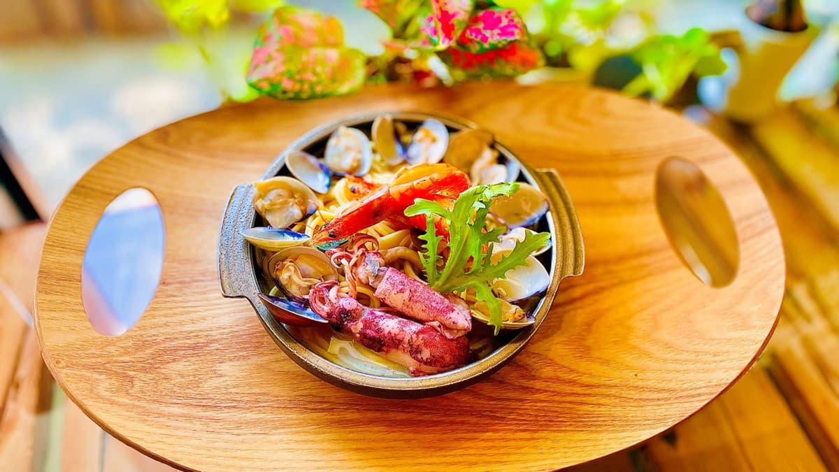 雨豆樹 咖啡 輕飲 現做餐點