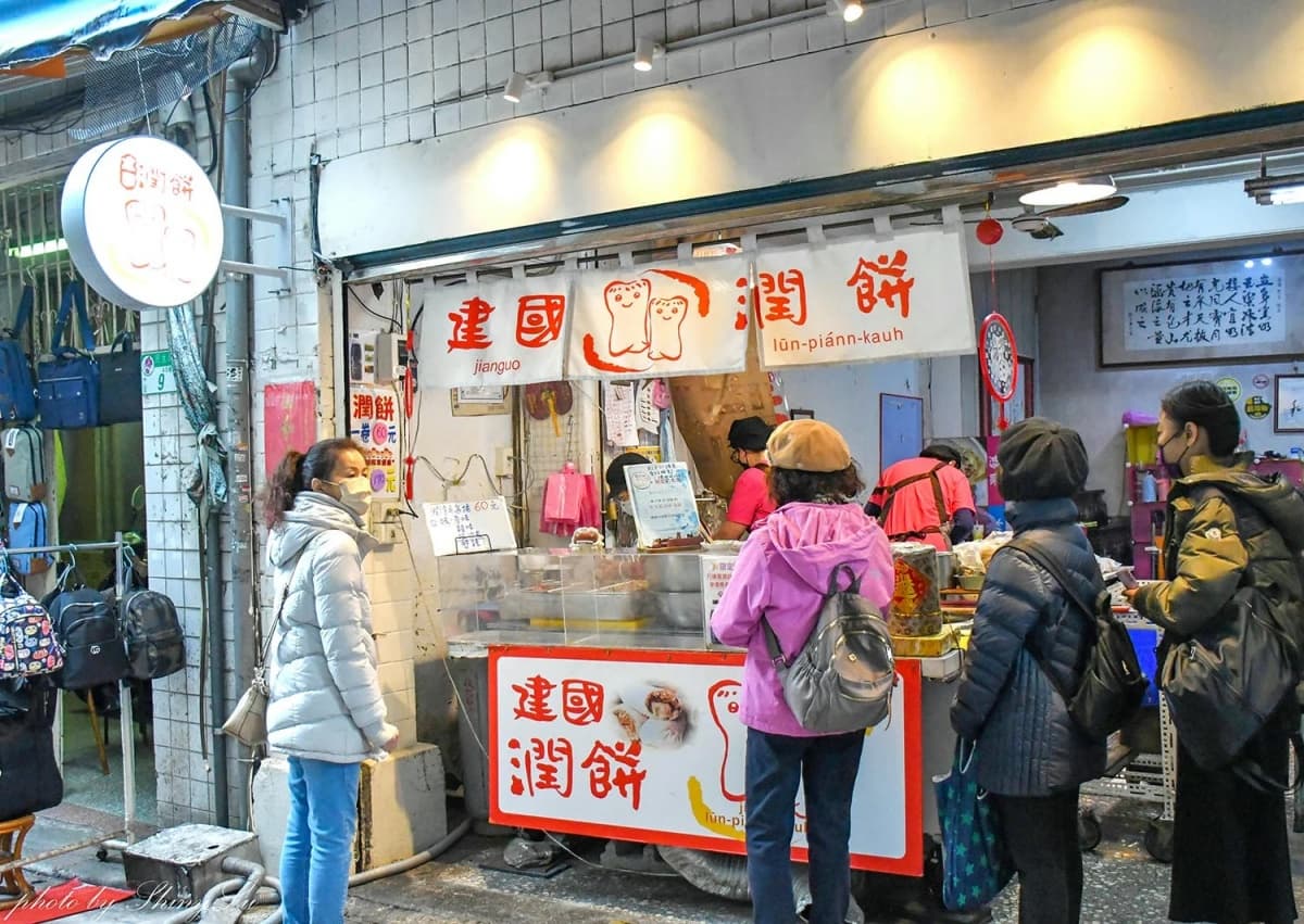 文昌帝君拜完吃什麼?李多慧點名粥品、必比登推介麵店,捷運雙連美食推薦10家 文昌帝君拜完吃什麼?李多慧點名粥品、必比登推介麵店,捷運雙連美食推薦10家
