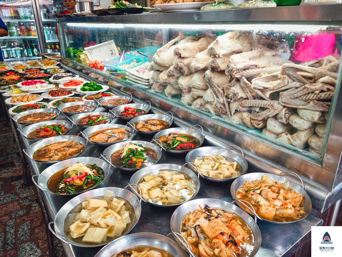 全台前三強臭豆腐!嘉義美食8家推薦:市場90年老字號麻糬、甘甜啤酒鴨湯 全台前三強臭豆腐!嘉義美食8家推薦:市場90年老字號麻糬、甘甜啤酒鴨湯