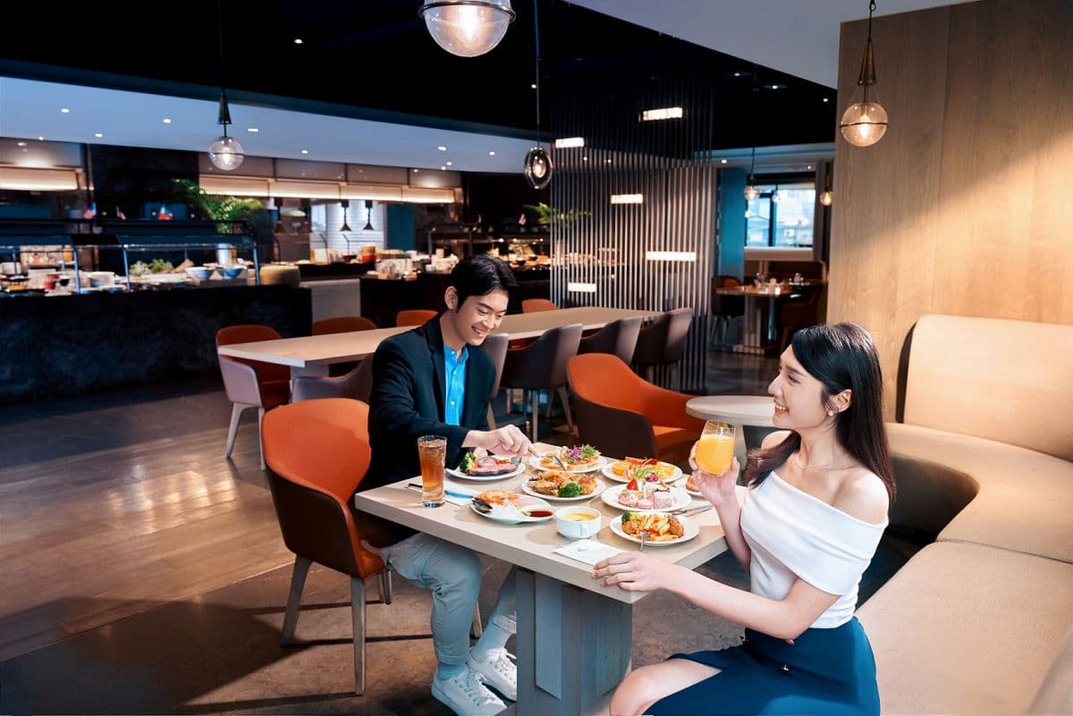 便宜吃到飽餐券開搶!台北4飯店聯合餐券買10送1,遠東Café餐券下殺65折 便宜吃到飽餐券開搶!台北4飯店聯合餐券買10送1,遠東Café餐券下殺65折