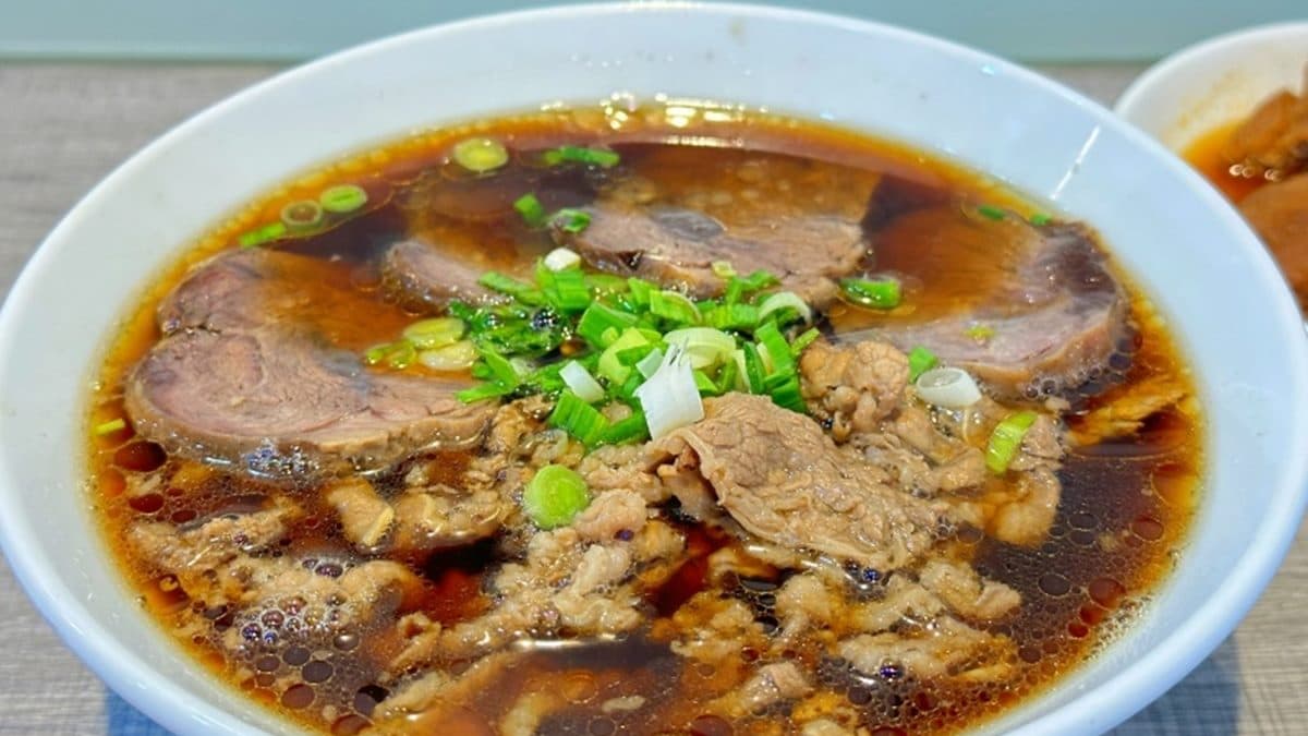 王的秘製黑蒜牛肉麵 img