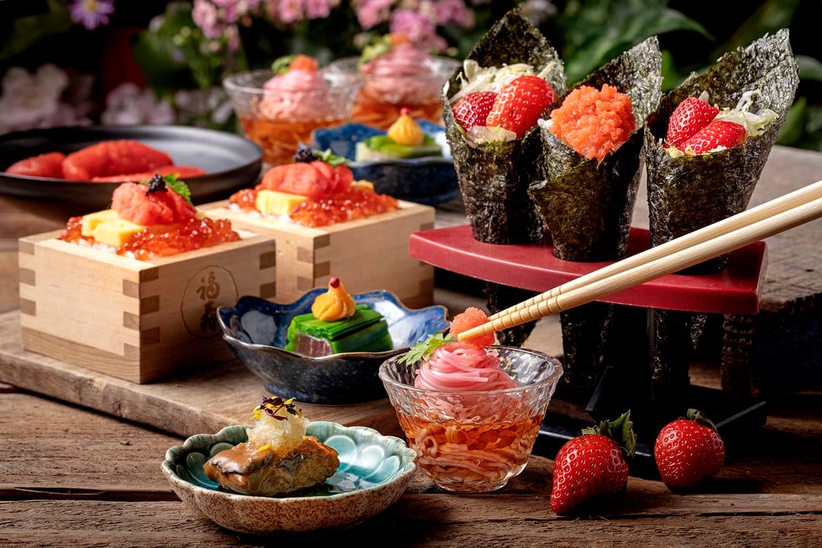 草莓甜點吃到飽!698元百道料理無限夾,必嗑新菜熊本草莓、博多水炊雞肉鍋 草莓甜點吃到飽!698元百道料理無限夾,必嗑新菜熊本草莓、博多水炊雞肉鍋