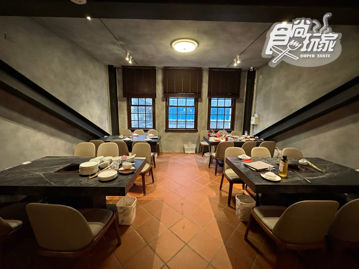 全台最美「百年老宅麻辣鍋」!420元起爽嗑海陸鴛鴦,必點限定版「雞煲蟹鍋」 全台最美「百年老宅麻辣鍋」!420元起爽嗑海陸鴛鴦,必點限定版「雞煲蟹鍋」