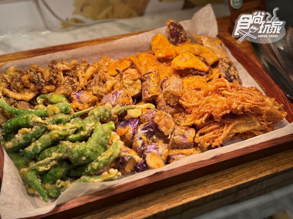 高雄3大蔬食吃到飽之一!蔬食百匯:繽紛沙拉、多國料理、夢幻甜點全開箱 高雄3大蔬食吃到飽之一!蔬食百匯:繽紛沙拉、多國料理、夢幻甜點全開箱