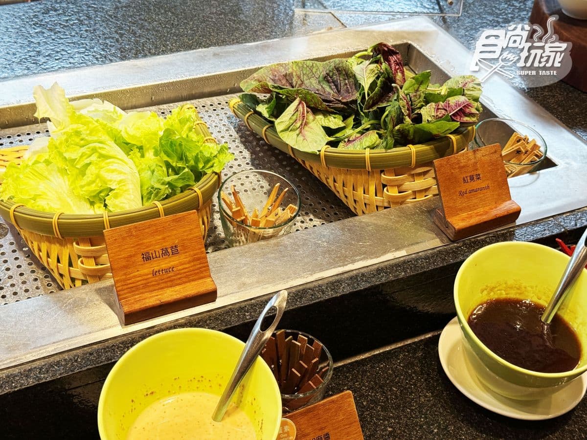 高雄3大蔬食吃到飽之一!蔬食百匯:繽紛沙拉、多國料理、夢幻甜點全開箱 高雄3大蔬食吃到飽之一!蔬食百匯:繽紛沙拉、多國料理、夢幻甜點全開箱