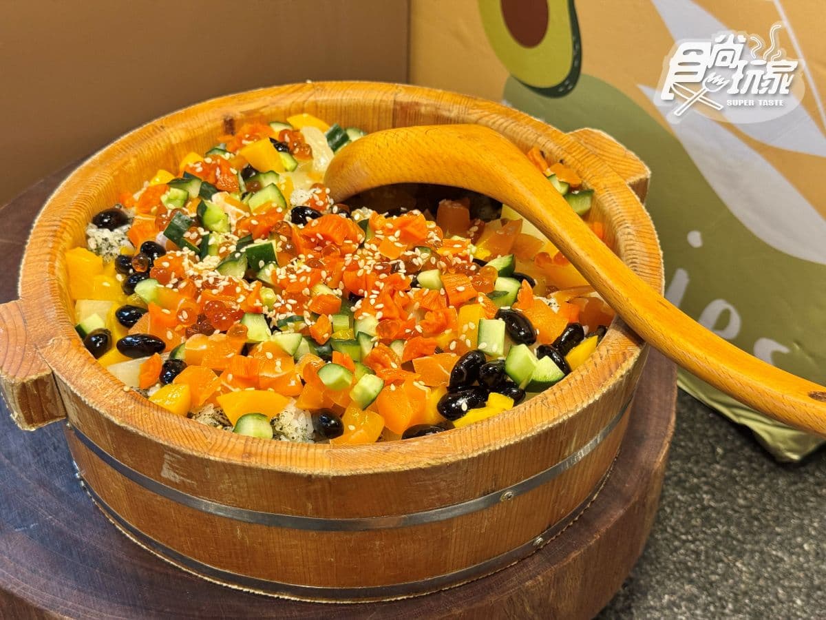 高雄3大蔬食吃到飽之一!蔬食百匯:繽紛沙拉、多國料理、夢幻甜點全開箱 高雄3大蔬食吃到飽之一!蔬食百匯:繽紛沙拉、多國料理、夢幻甜點全開箱