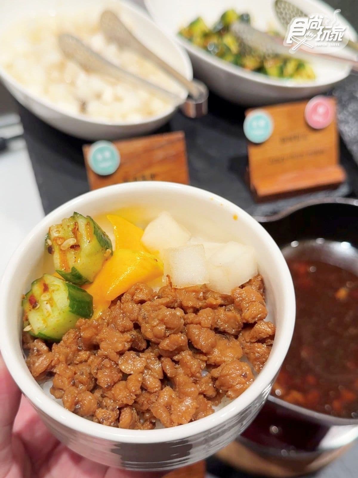 高雄3大蔬食吃到飽之一!蔬食百匯:繽紛沙拉、多國料理、夢幻甜點全開箱 高雄3大蔬食吃到飽之一!蔬食百匯:繽紛沙拉、多國料理、夢幻甜點全開箱