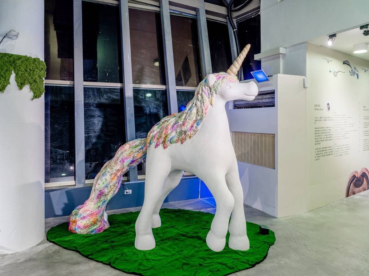 巨大胖博美狗狗出沒!「看海美術館」全新展覽免費拍,療癒動物雕塑搶先看 巨大胖博美狗狗出沒!「看海美術館」全新展覽免費拍,療癒動物雕塑搶先看