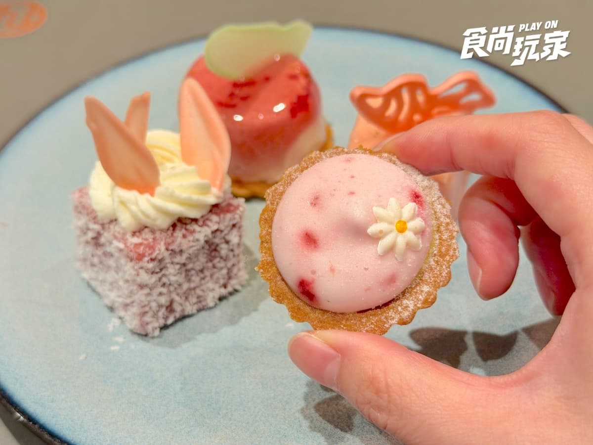 旭集甜點升級了!攜手世界冠軍主廚、北海道鮮乳推5款,假日限定生乳酪必吃 旭集甜點升級了!攜手世界冠軍主廚、北海道鮮乳推5款,假日限定生乳酪必吃
