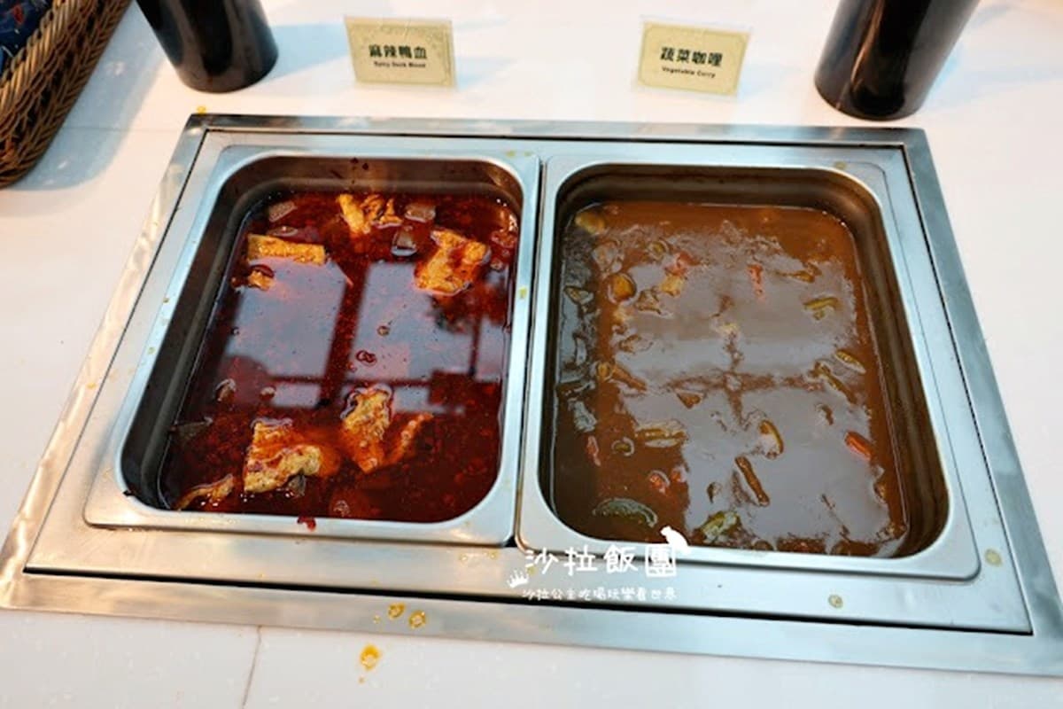 399元火鍋吃到飽!「全台最美玻璃屋鍋物」暢吃水耕蔬菜、水果沙拉、甜點麻糬 399元火鍋吃到飽!「全台最美玻璃屋鍋物」暢吃水耕蔬菜、水果沙拉、甜點麻糬