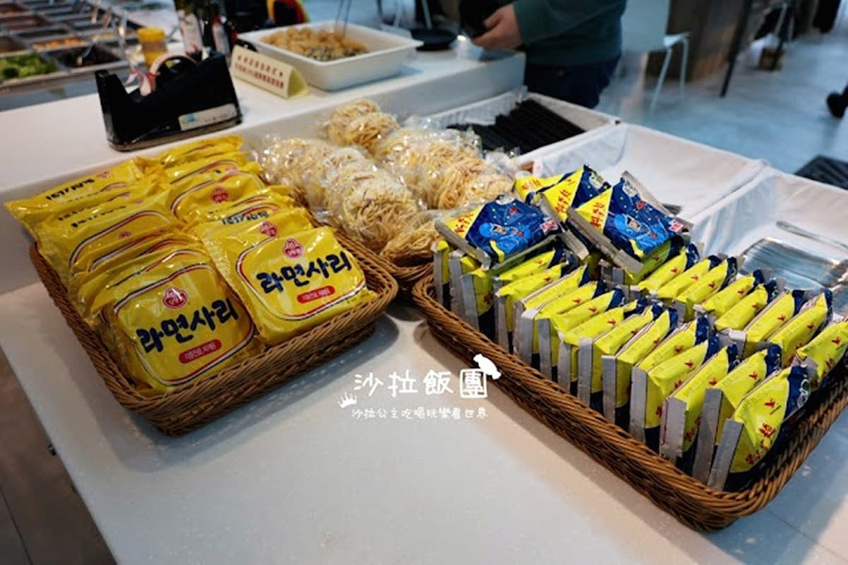 399元火鍋吃到飽!「全台最美玻璃屋鍋物」暢吃水耕蔬菜、水果沙拉、甜點麻糬 399元火鍋吃到飽!「全台最美玻璃屋鍋物」暢吃水耕蔬菜、水果沙拉、甜點麻糬