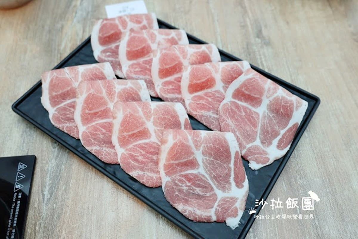 399元火鍋吃到飽!「全台最美玻璃屋鍋物」暢吃水耕蔬菜、水果沙拉、甜點麻糬 399元火鍋吃到飽!「全台最美玻璃屋鍋物」暢吃水耕蔬菜、水果沙拉、甜點麻糬