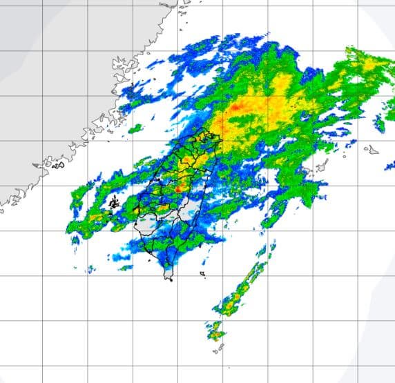 梅雨鋒面來襲、全台防雨彈!氣溫最低至1字頭,「這天」才回暖放晴 梅雨鋒面來襲、全台防雨彈!氣溫最低至1字頭,「這天」才回暖放晴