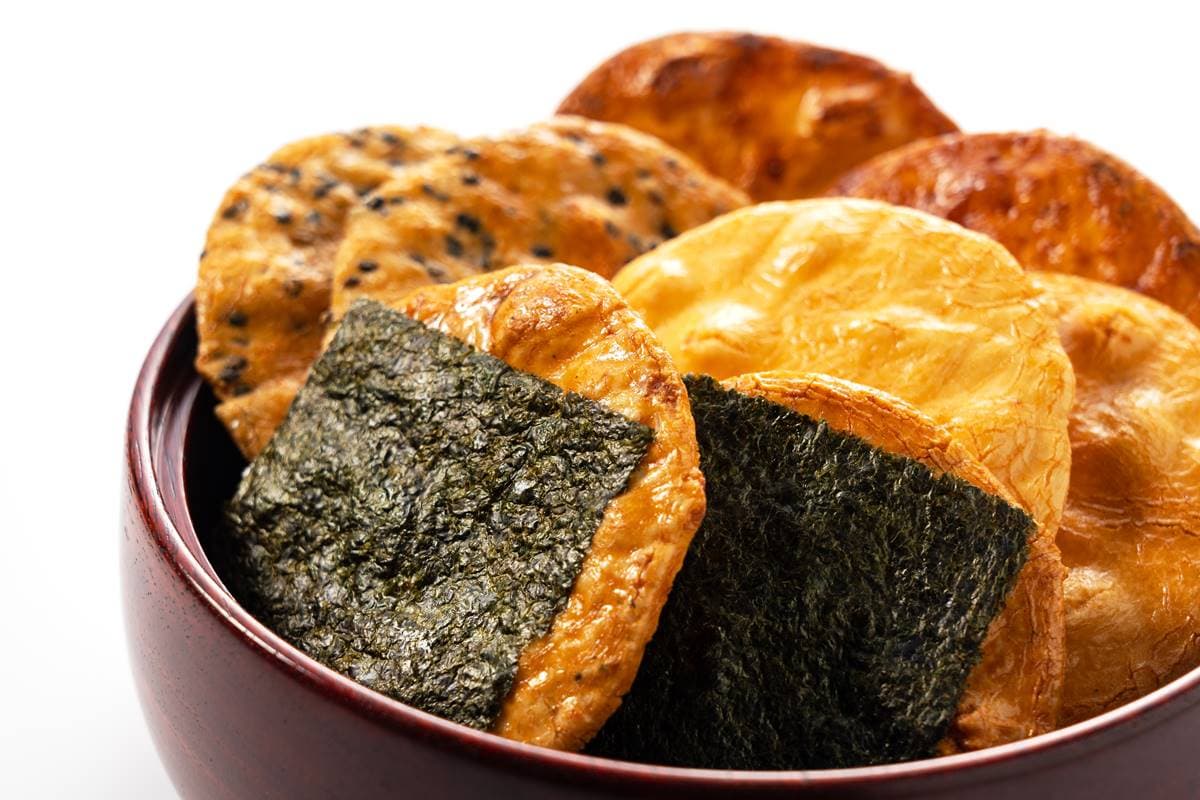 日本零食什麼最難吃?仙貝、小雞饅頭都上榜,網友點名它奪冠:甜到牙齒痛 日本零食什麼最難吃?仙貝、小雞饅頭都上榜,網友點名它奪冠:甜到牙齒痛
