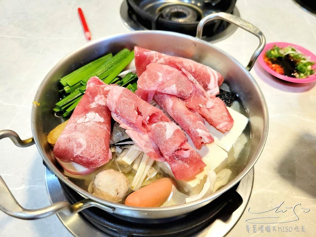 170元小火鍋吃到飽!招牌臭臭鍋濃郁必點,自助吧主食、飲品、冰淇淋吃到飽 170元小火鍋吃到飽!招牌臭臭鍋濃郁必點,自助吧主食、飲品、冰淇淋吃到飽