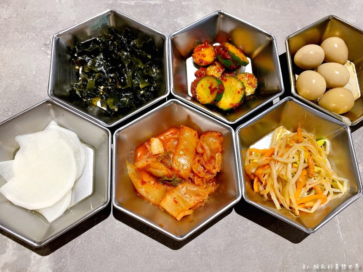 180元開吃!在地人推爆「平價韓式料理」6款韓式小菜吃到飽,必嗑爆汁炸雞 180元開吃!在地人推爆「平價韓式料理」6款韓式小菜吃到飽,必嗑爆汁炸雞