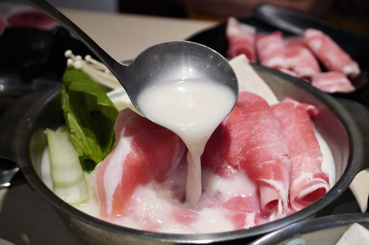 178元起吃到飽!4.8星「平價火鍋」滷肉飯、零食、泡麵牆無限,飲料甜點暢吃 178元起吃到飽!4.8星「平價火鍋」滷肉飯、零食、泡麵牆無限,飲料甜點暢吃