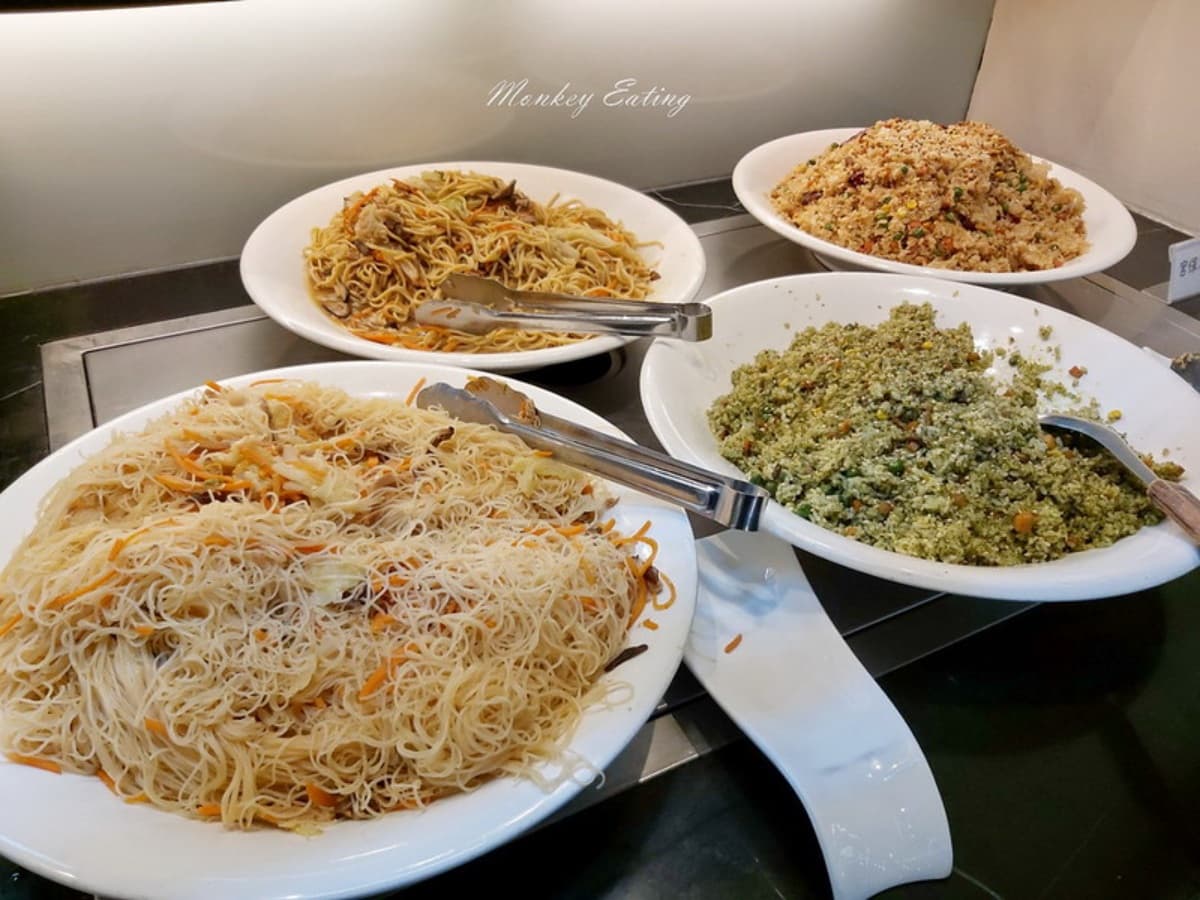 帶阿公阿嬤來!台中超大百坪素食吃到飽,百道異國料理buffet、長輩享優惠 帶阿公阿嬤來!台中超大百坪素食吃到飽,百道異國料理buffet、長輩享優惠