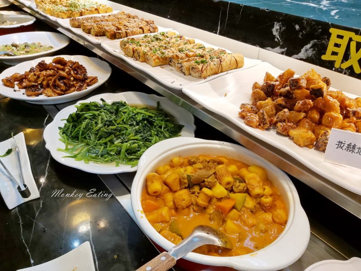 帶阿公阿嬤來!台中超大百坪素食吃到飽,百道異國料理buffet、長輩享優惠 帶阿公阿嬤來!台中超大百坪素食吃到飽,百道異國料理buffet、長輩享優惠