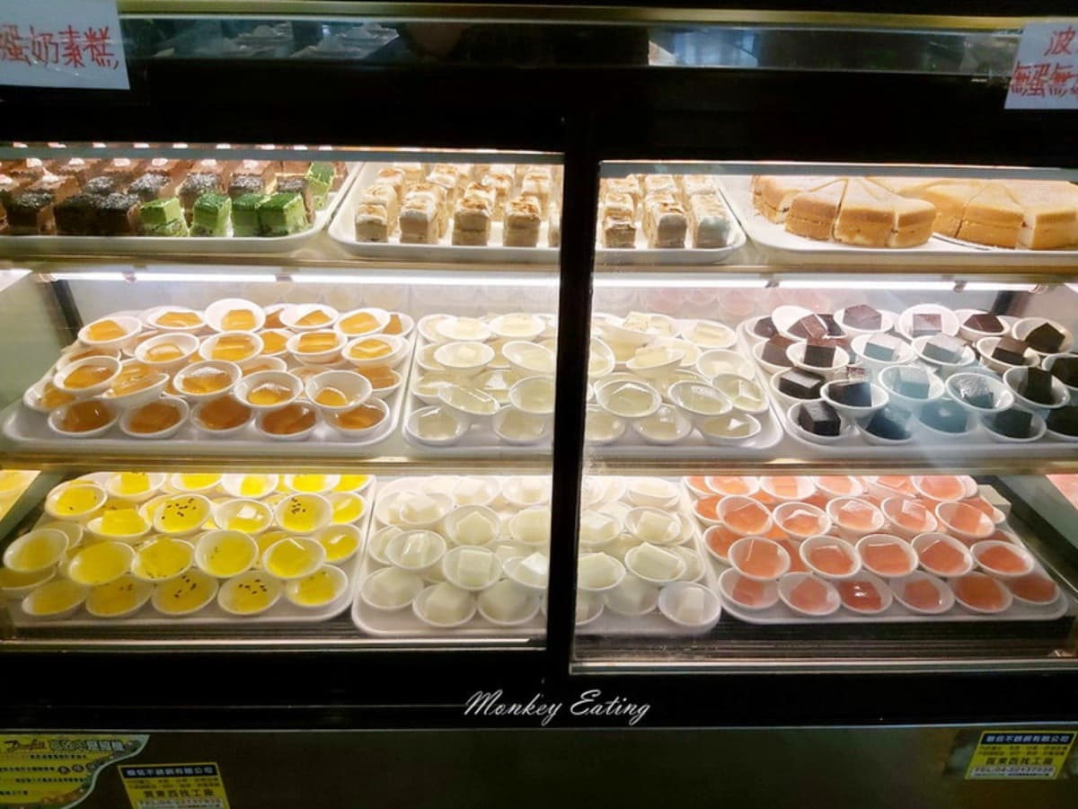 帶阿公阿嬤來!台中超大百坪素食吃到飽,百道異國料理buffet、長輩享優惠 帶阿公阿嬤來!台中超大百坪素食吃到飽,百道異國料理buffet、長輩享優惠