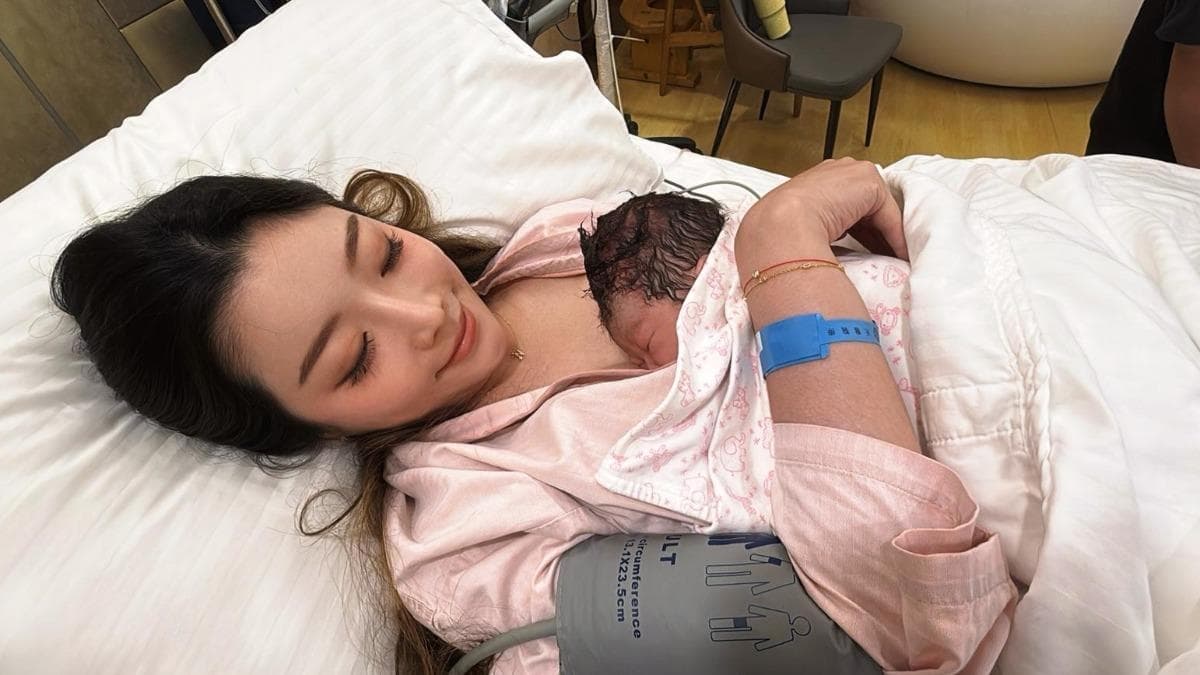 恭喜,納豆當爸了!依依「產程36hr」,一家三口合照曝光 恭喜,納豆當爸了!依依「產程36hr」,一家三口合照曝光